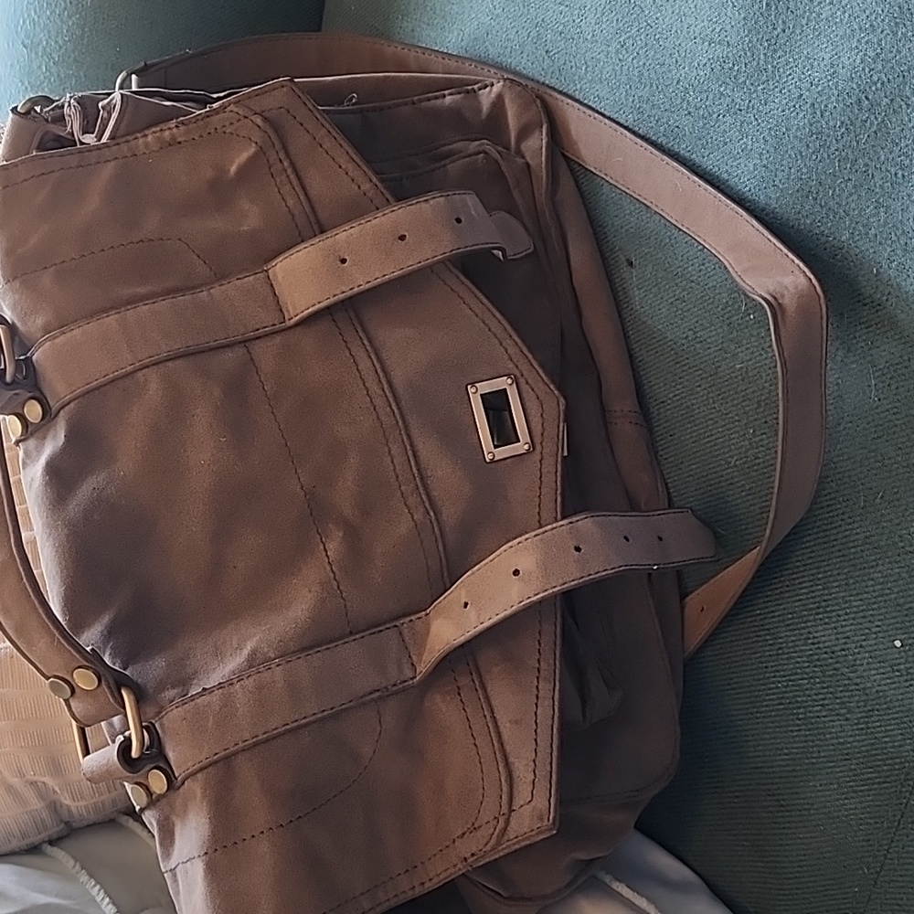 Messenger style crossbody bag/purse